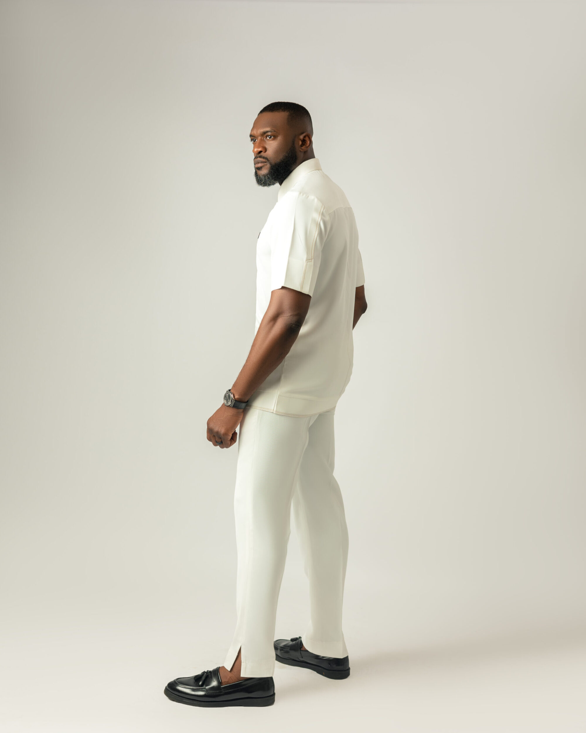 The KO1 attire - Image 3